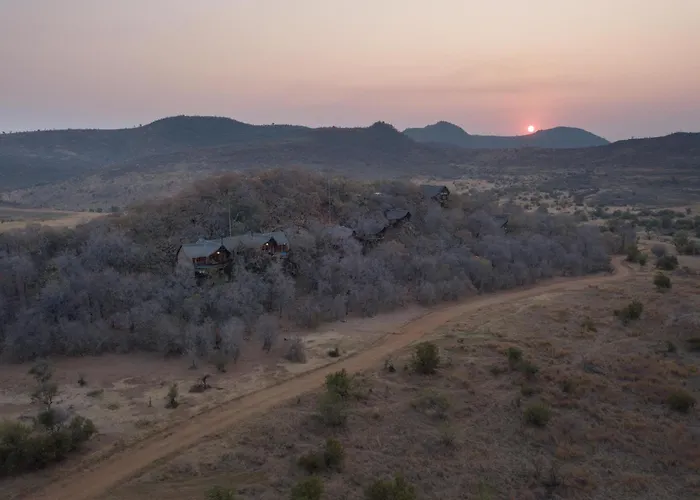 Tshukudu Bush Lodge